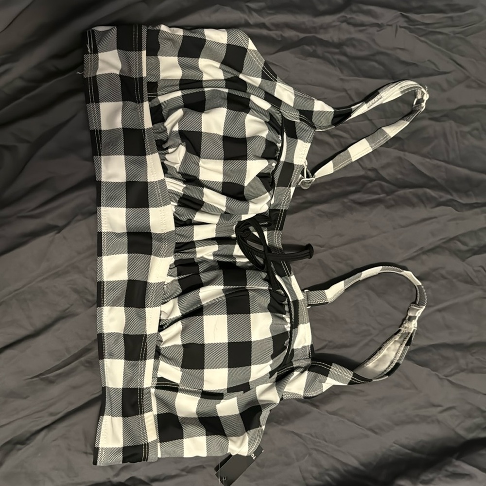 Torrid size 1 cute bikini top